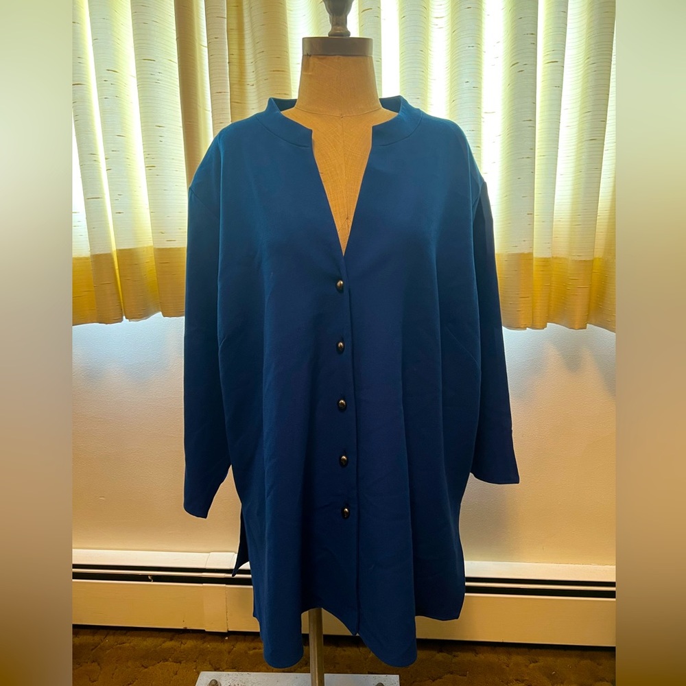 Royal Blue 3/4 sleeve shirt